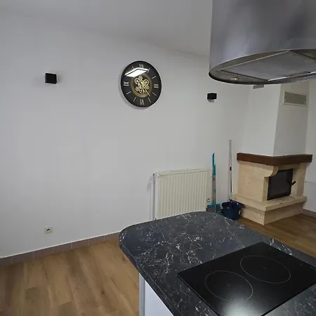 Le Grand Poirier, Cosy Face Centre Equestre * Vittel