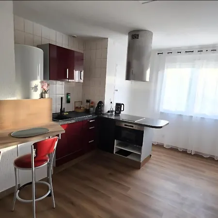 Apartment Le Grand Poirier, Cosy Face Centre Equestre *