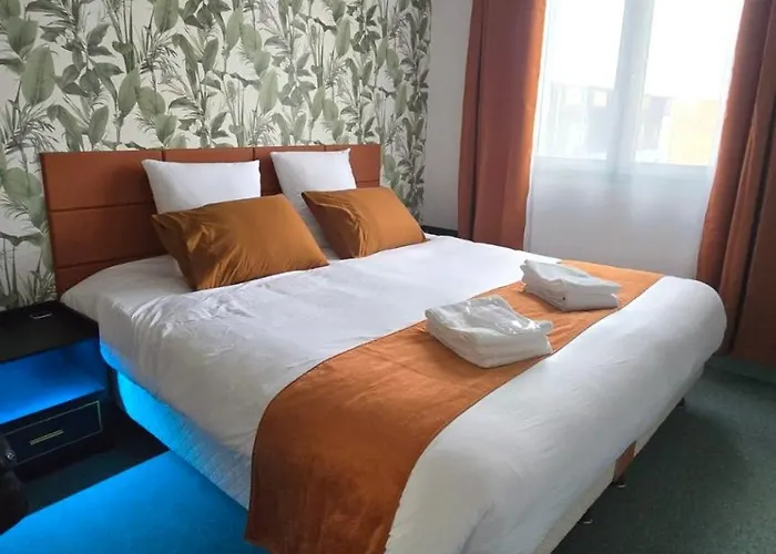 Le Grand Poirier, Cosy Face Centre Equestre Apartment